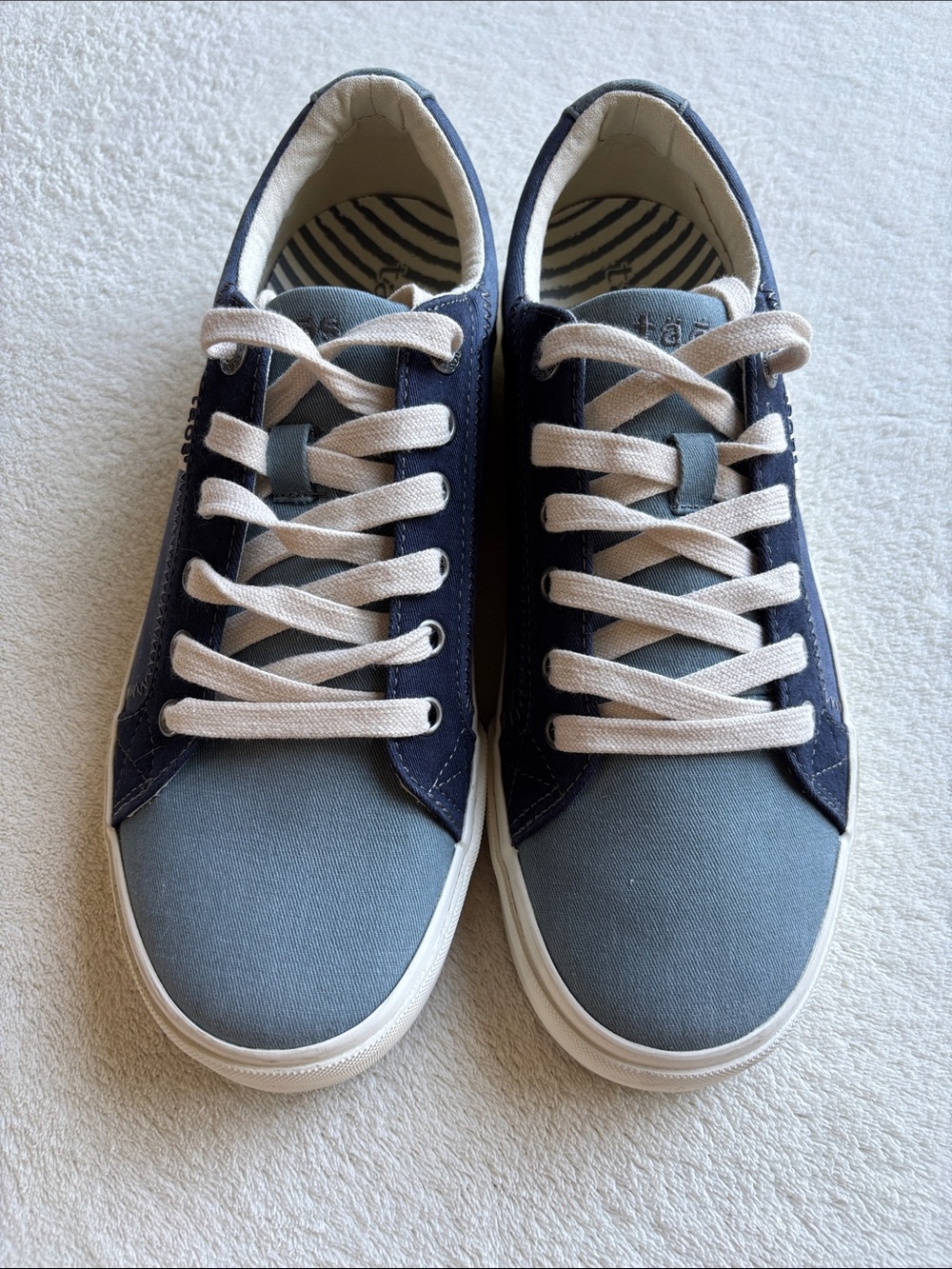 Taos Plim Soul Canvas Sneakers 9.5 Blue Lace Up Comfort Shoes arch support - Picture 3 of 8